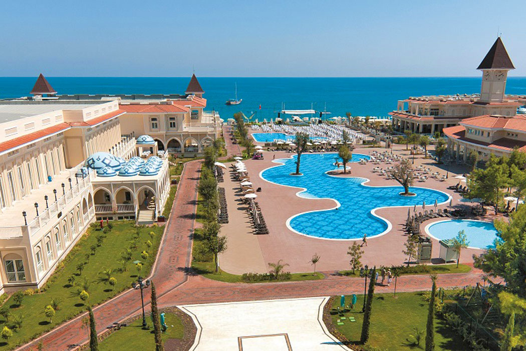 GÜRAL PREMIER HOTELS & RESORT